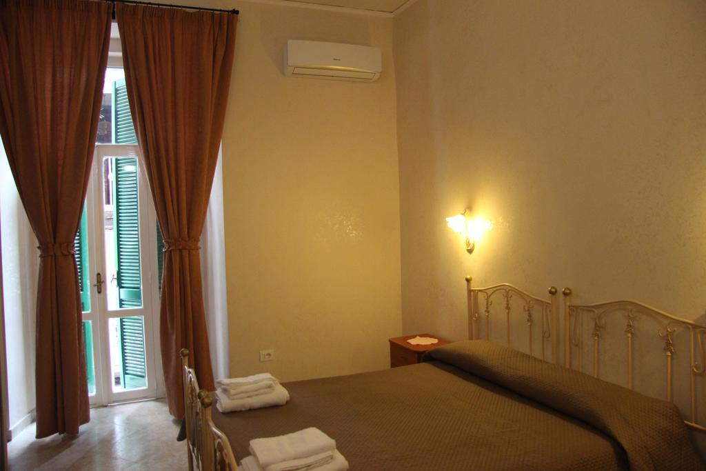 San Gaetano Bed Bed & Breakfast Napoli Eksteriør bilde