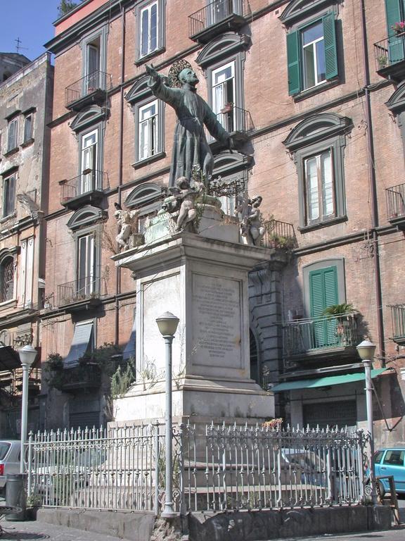 San Gaetano Bed Bed & Breakfast Napoli Eksteriør bilde